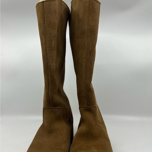 Bearpaw Hayden Tan Suede Boots  Buckle Sheepskin Wool Women's Sz 9 - Picture 3 of 5